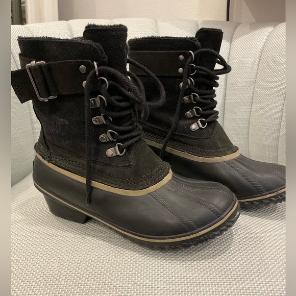 Sorel Winter Weather Boots - Picture 2 of 6